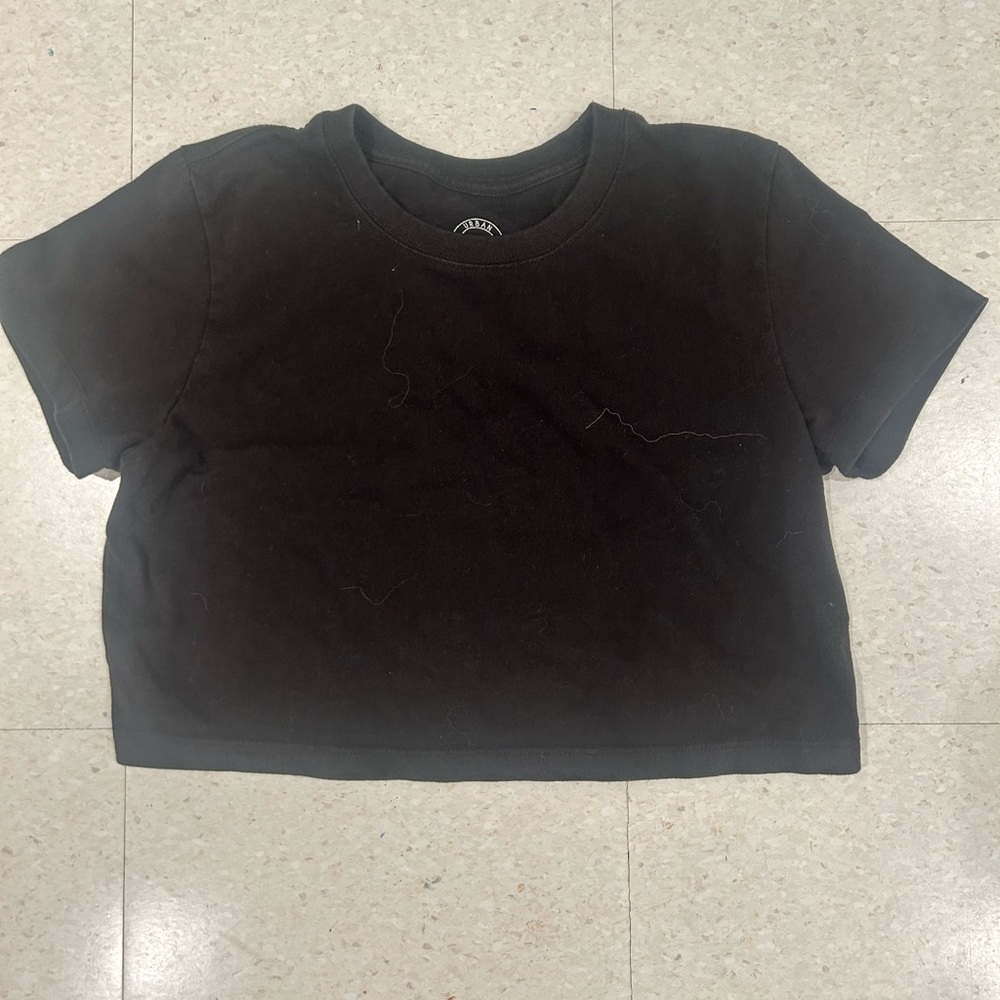 Black Cropped Tee